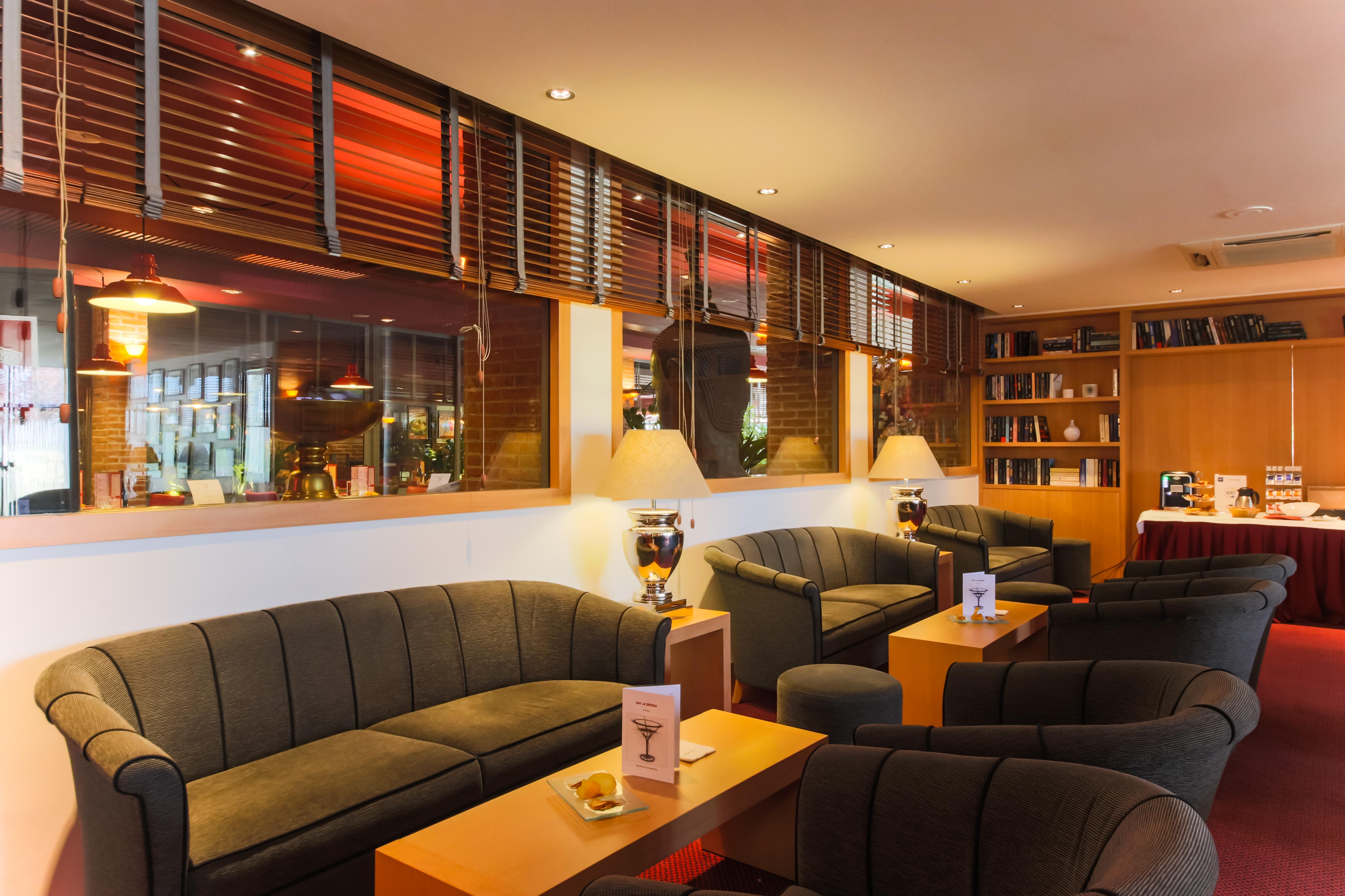 Hotel Forest Hill Meudon Velizy Екстериор снимка